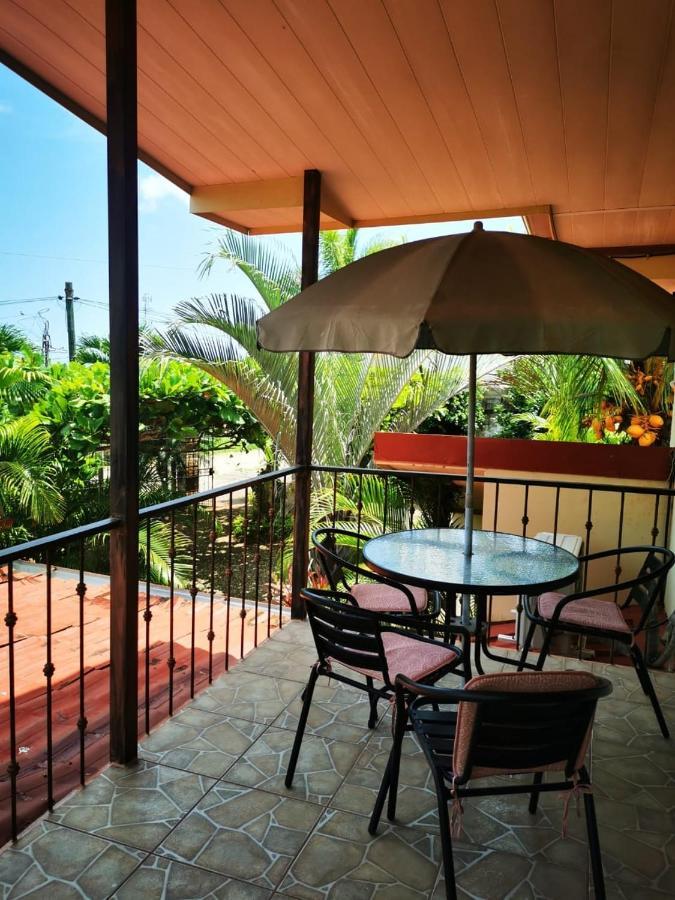 Villa Guarias Puntarenas Buitenkant foto