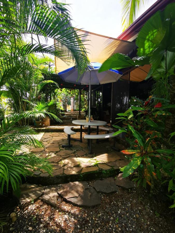 Villa Guarias Puntarenas Buitenkant foto