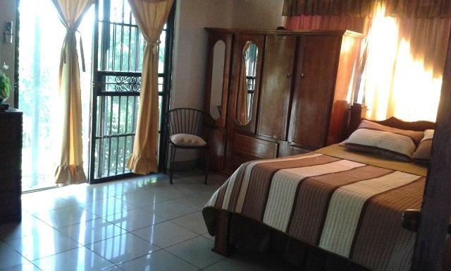 Villa Guarias Puntarenas Buitenkant foto